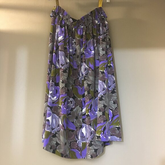 Vintage 80s Union Made Purple Rose Button Waist Pleated Midi Skirt - Picture 3 of 14